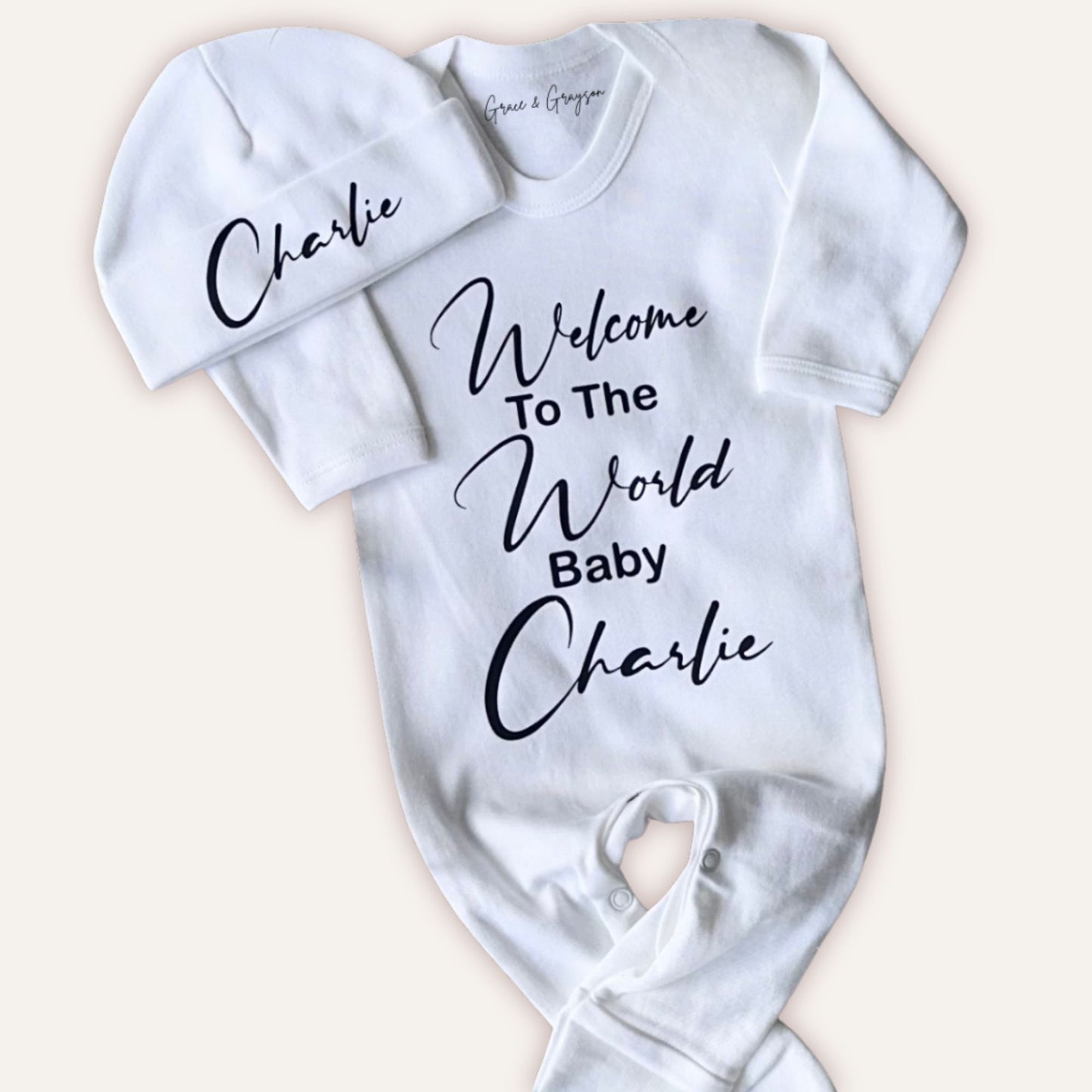 Personalised newborn baby grow set with name – Grace & Grayson
